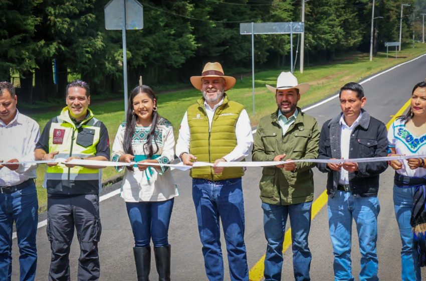  Humberto Jiménez agradece apoyo del Gobierno Estatal en inauguración de tramos carreteros con el gobernador Alfredo Ramírez Bedolla