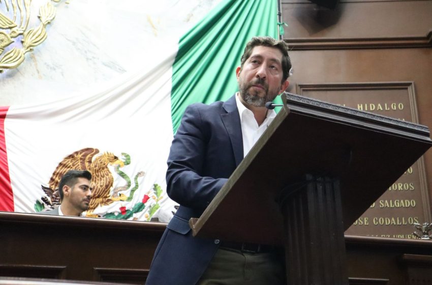  A propuesta de Abraham Espinoza, Congreso llama a reforzar la justicia económica y proteger los derechos del consumidor