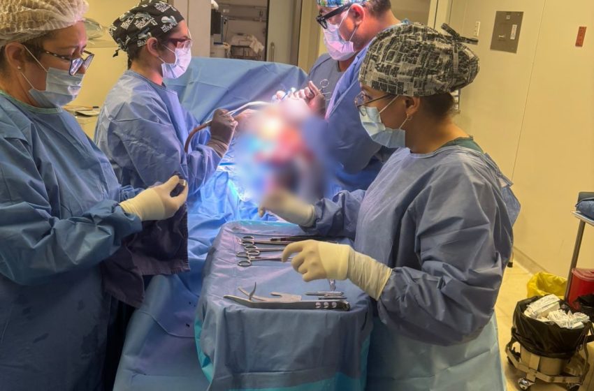  En 24 horas, personal de la Clínica Hospital “Sahuayo” del ISSSTE Michoacán coloca dos prótesis de rodilla