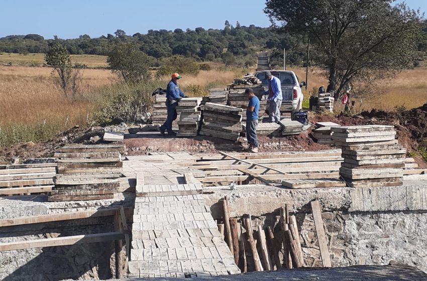  Puente vial une comunidades y mejora la seguridad en Villa Morelos