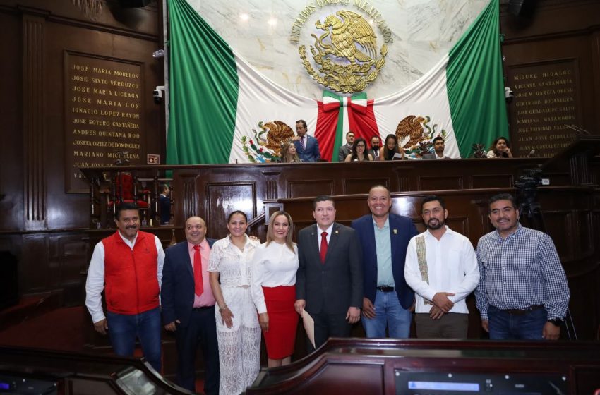  Presenta Vicente Gómez iniciativa para que la Cabalgata Morelos sea Patrimonio Cultural Inmaterial de la Humanidad