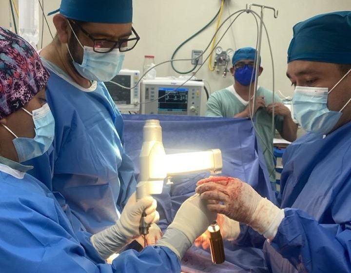  Realiza Clínica Hospital de Tehuacán del ISSSTE en Puebla su primera cirugía de traumatología