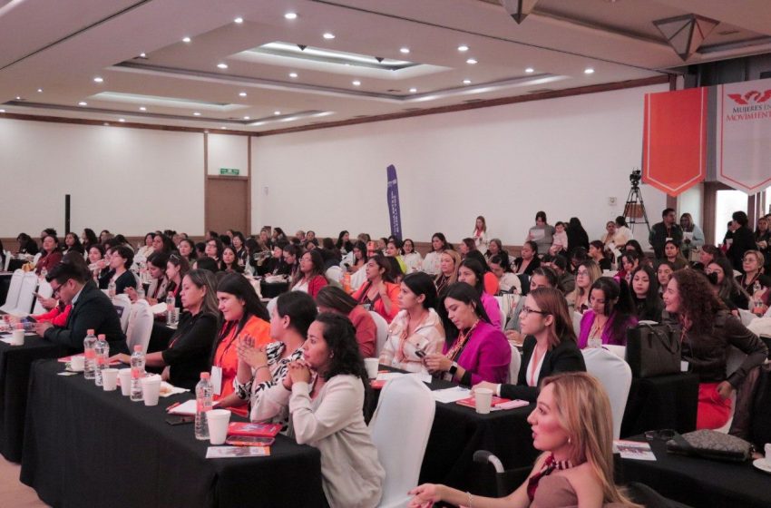  Éxito total la “Escuela de Liderazgo Político para Mujeres Jóvenes”, organizado por Movimiento Ciudadano