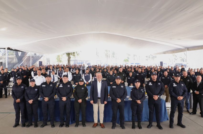  Anuncia Bedolla aumento salarial del 10% para la Guardia Civil