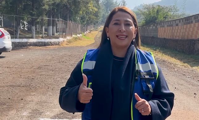  Gobierno de Quiroga realiza rehabilitación del camino a la Unidad Deportiva: Alma Mireya González