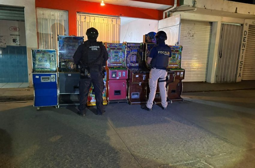  Asegura FGE y SIE 78 máquinas tragamonedas en 12 cateos en Uruapan