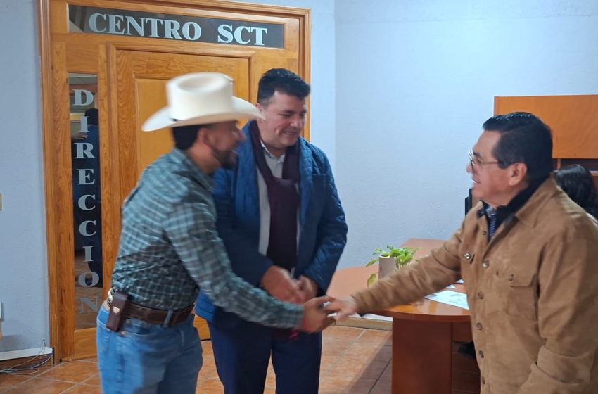  Humberto Jiménez Solís gestiona más caminos artesanales para comunidades originarias de Los Reyes