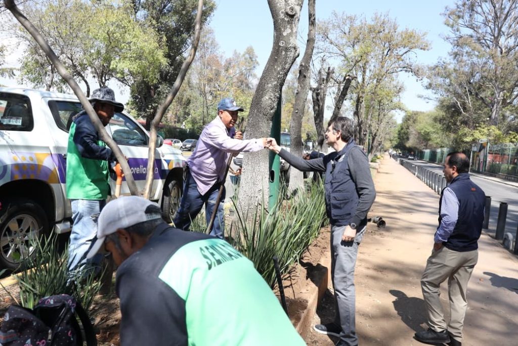 AM SuperCalzJuarez1