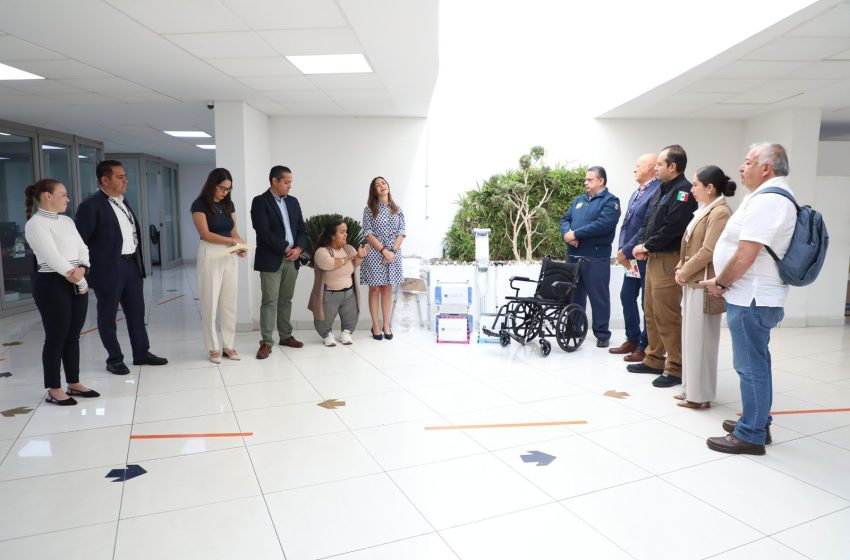  FGE fortalece accesibilidad institucional con entrega de kit para atención incluyente