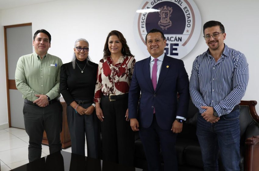  Fabiola Alanís se reúne con fiscal Carlos Torres Piña y diputados locales para fortalecer Plan Michoacán por la Paz y la Justicia