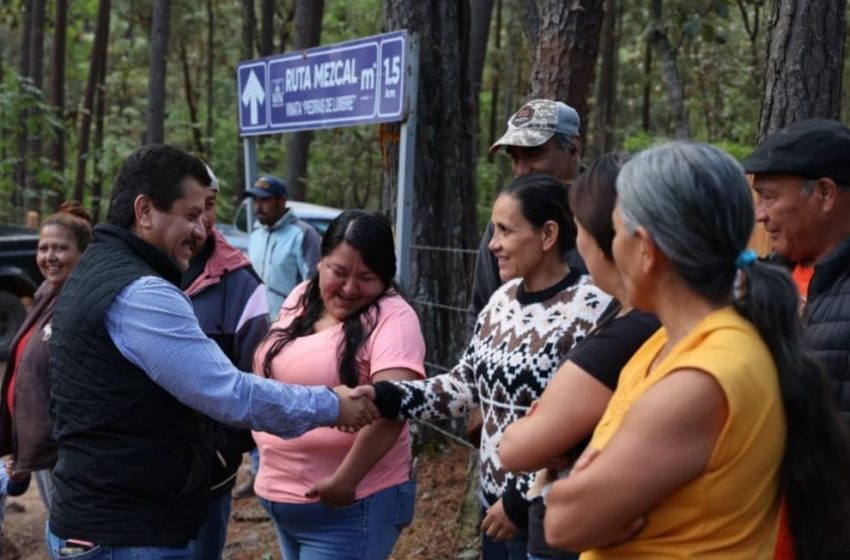  Gobierno de Morelia avanza en la rehabilitación de caminos rurales