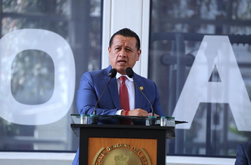  Fortalecer la infraestructura tecnológica para mejorar la atención a víctimas, prioridad de la FGE: Carlos Torres Piña