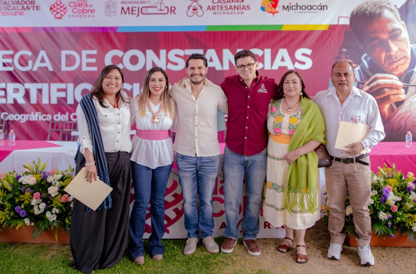  Dayana Pérez destaca certificación del cobre martillado de Santa Clara del Cobre