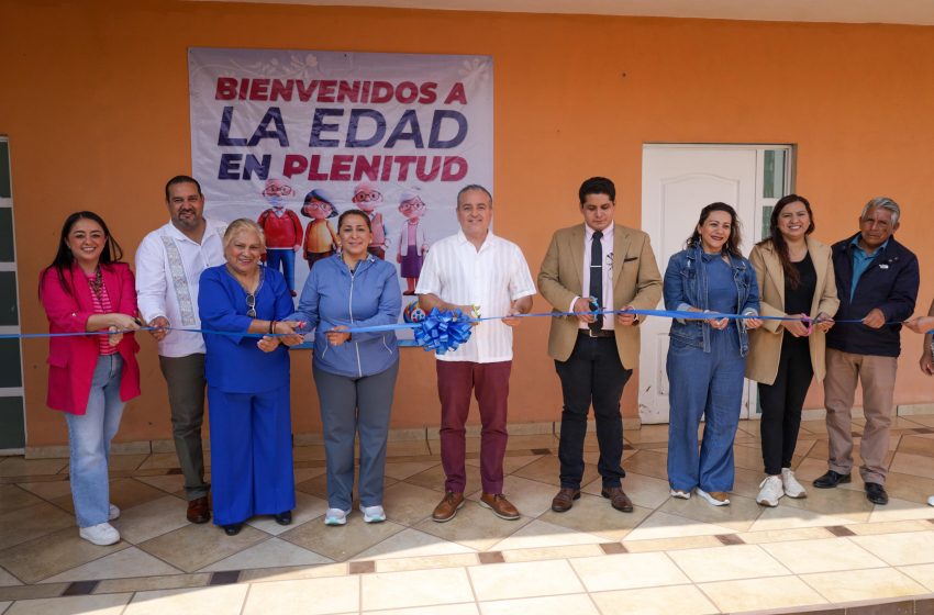  Inaugura Alma Mireya González Estancia Diurna del Adulto Mayor en Quiroga