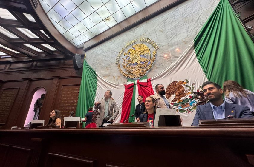  Por unanimidad, Congreso de Michoacán aprueba reforma al artículo 127 de la Constitución Política de México, en materia de límite a las jubilaciones y pensiones de las entidades públicas