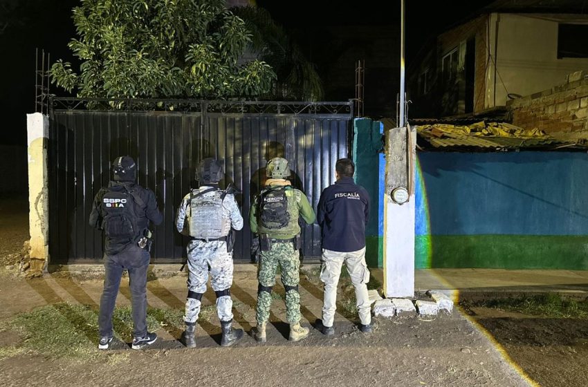  FGE catea tres inmuebles en Lagunillas; asegura metanfetamina