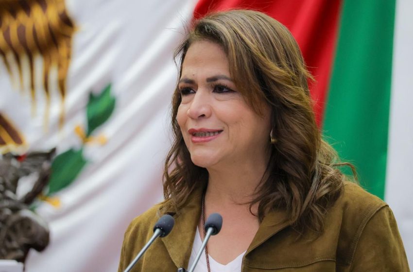  Escuelas deben ser espacios comunitarios para reconstruir el tejido social: Fabiola Alanís