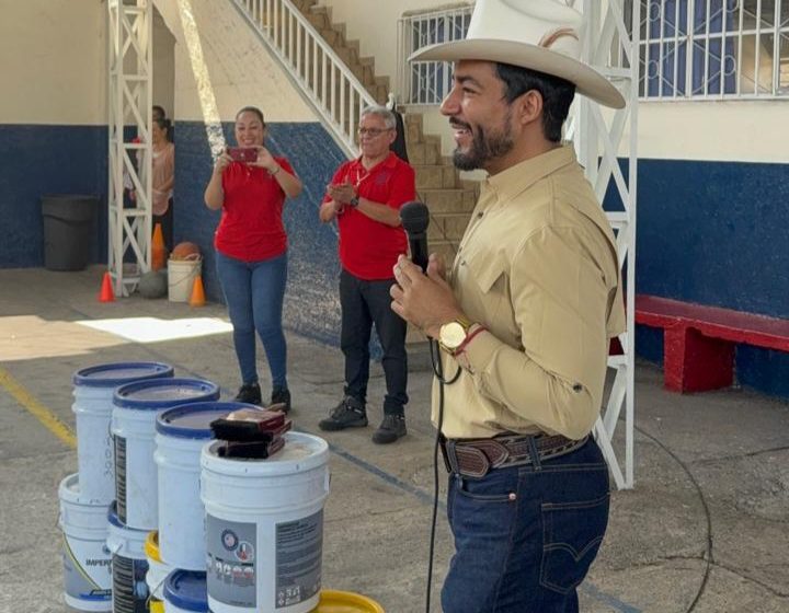  Humberto Jiménez Solís fortalece espacios educativos en beneficio de la niñez de Los Reyes
