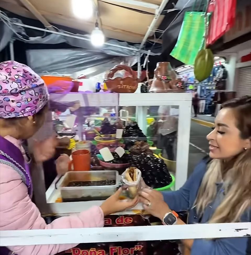 Promueve diputada Grecia Aguilar Mercado las tradiciones de Zitácuaro y el consumo local 2 MC Greciaconser2