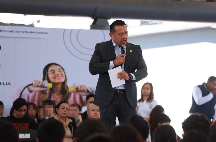  Acerca FGE herramientas de seguridad digital a juventudes en Villas del Pedregal