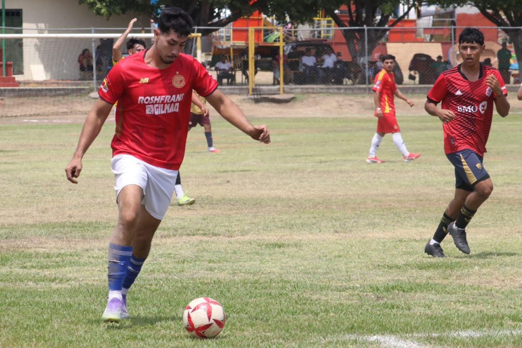 Inscríbete al “Jalo Futbolero” y compite por una bolsa de 100 mil pesos 5 GobMichJaloFutIns3
