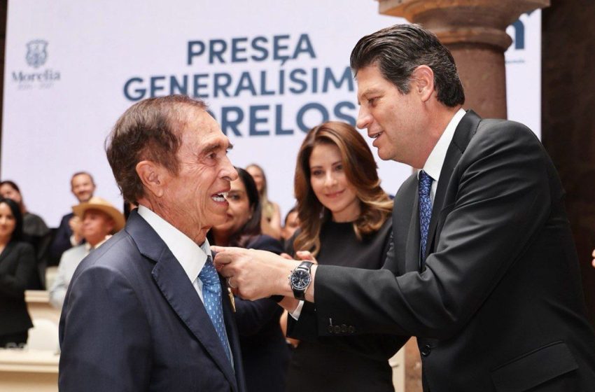  Don Enrique Ramírez Villalón, ejemplo para Morelia: Alfonso Martínez