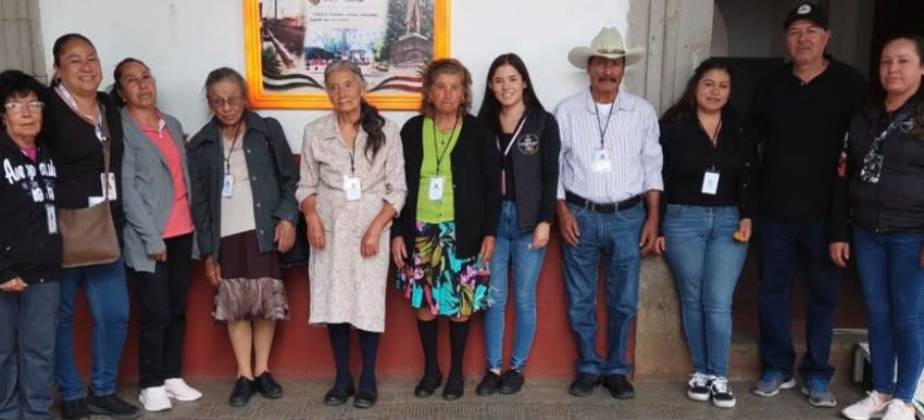  Entrega Gobierno de Villa Morelos aparatos funcionales para mejorar la calidad de vida de las familias