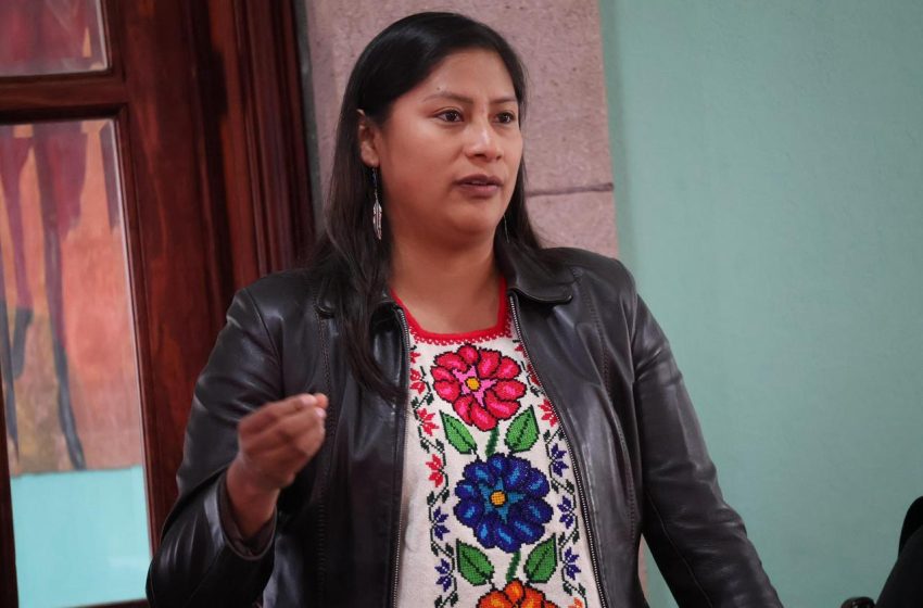 La organización comunitaria es fundamental para consolidar la transformación y construir la paz en Michoacán: Celeste Ascencio