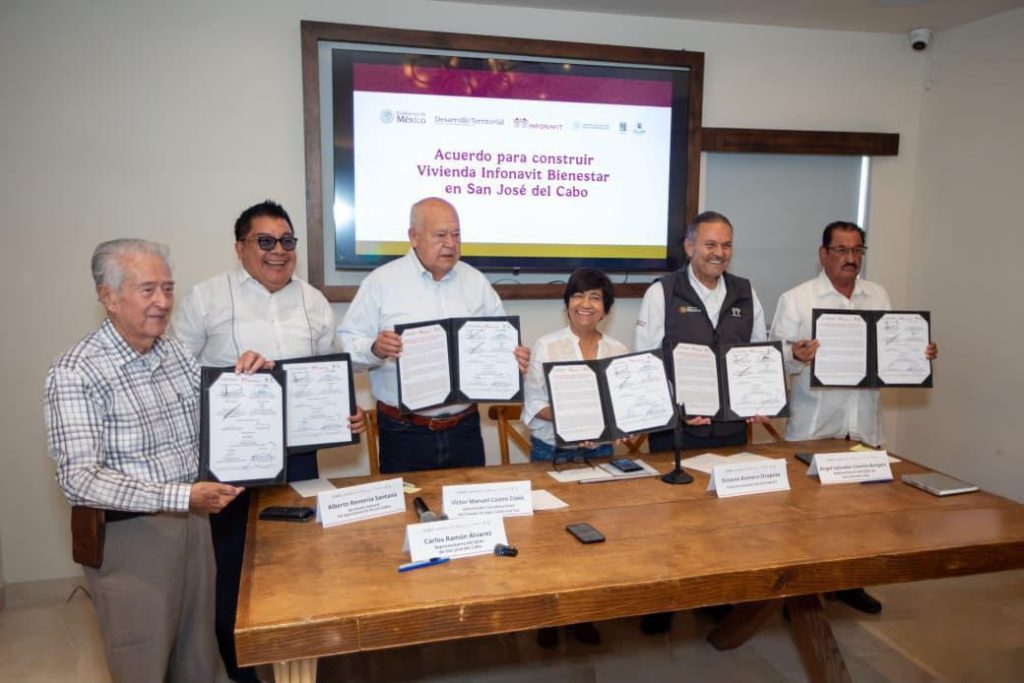 INFONAVIT firma acuerdo que permitirá la construcción de 15 mil viviendas del bienestar en San José del Cabo 4 INFO BCS3
