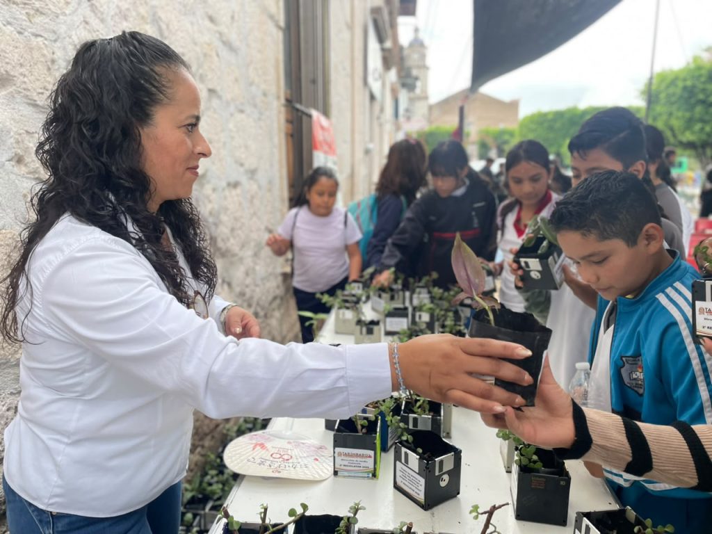 Tarímbaro conmemora el Día Mundial del Medio Ambiente con actividades de concientización ciudadana 5 TarMedAmb3